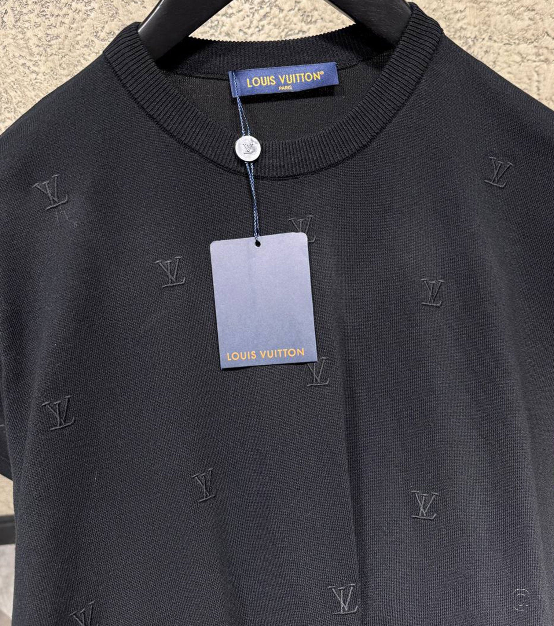 Fine-Knitted T-shirt