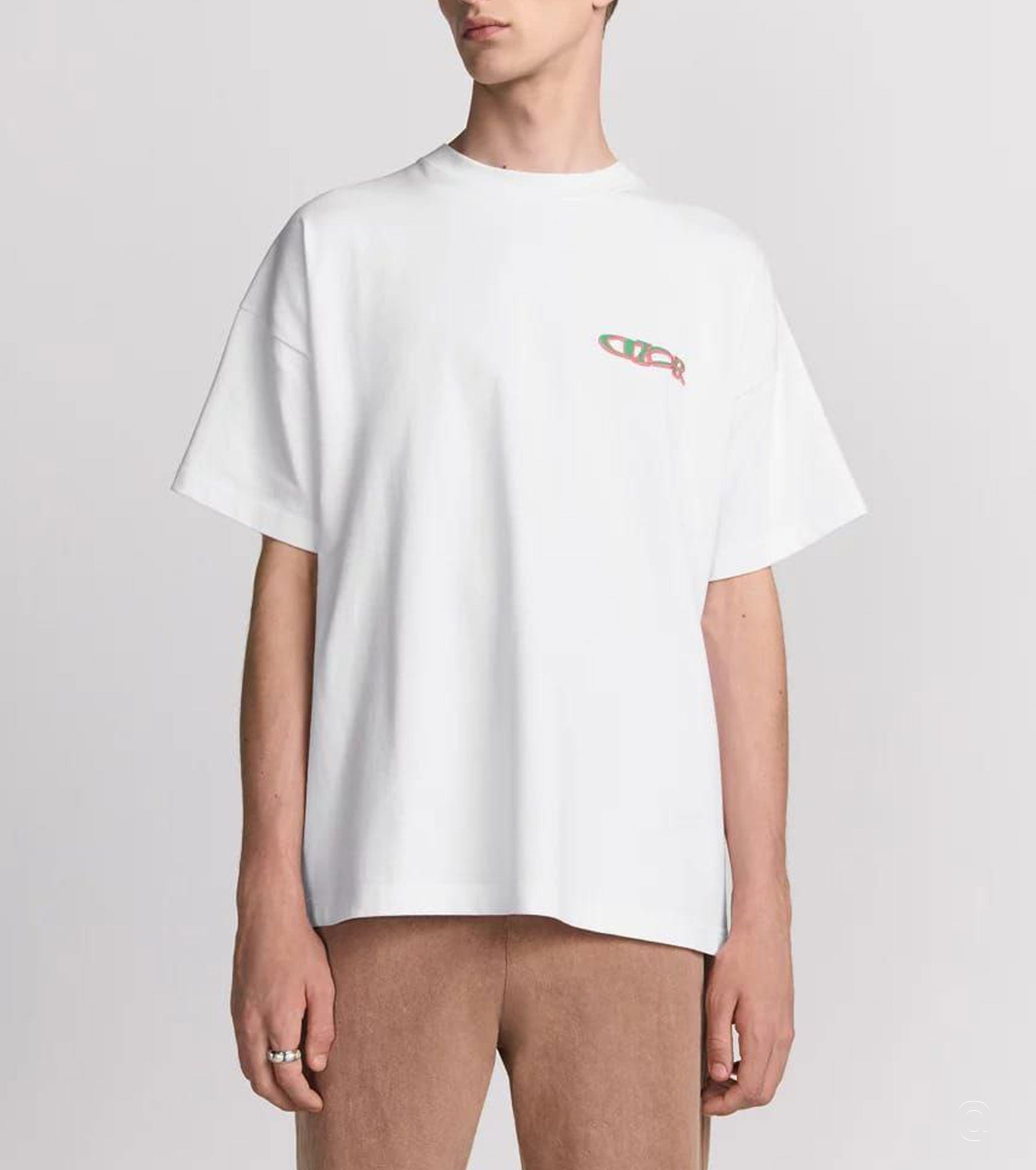 Model wear Louis Hamilton T-shirt  - Fashion Dose