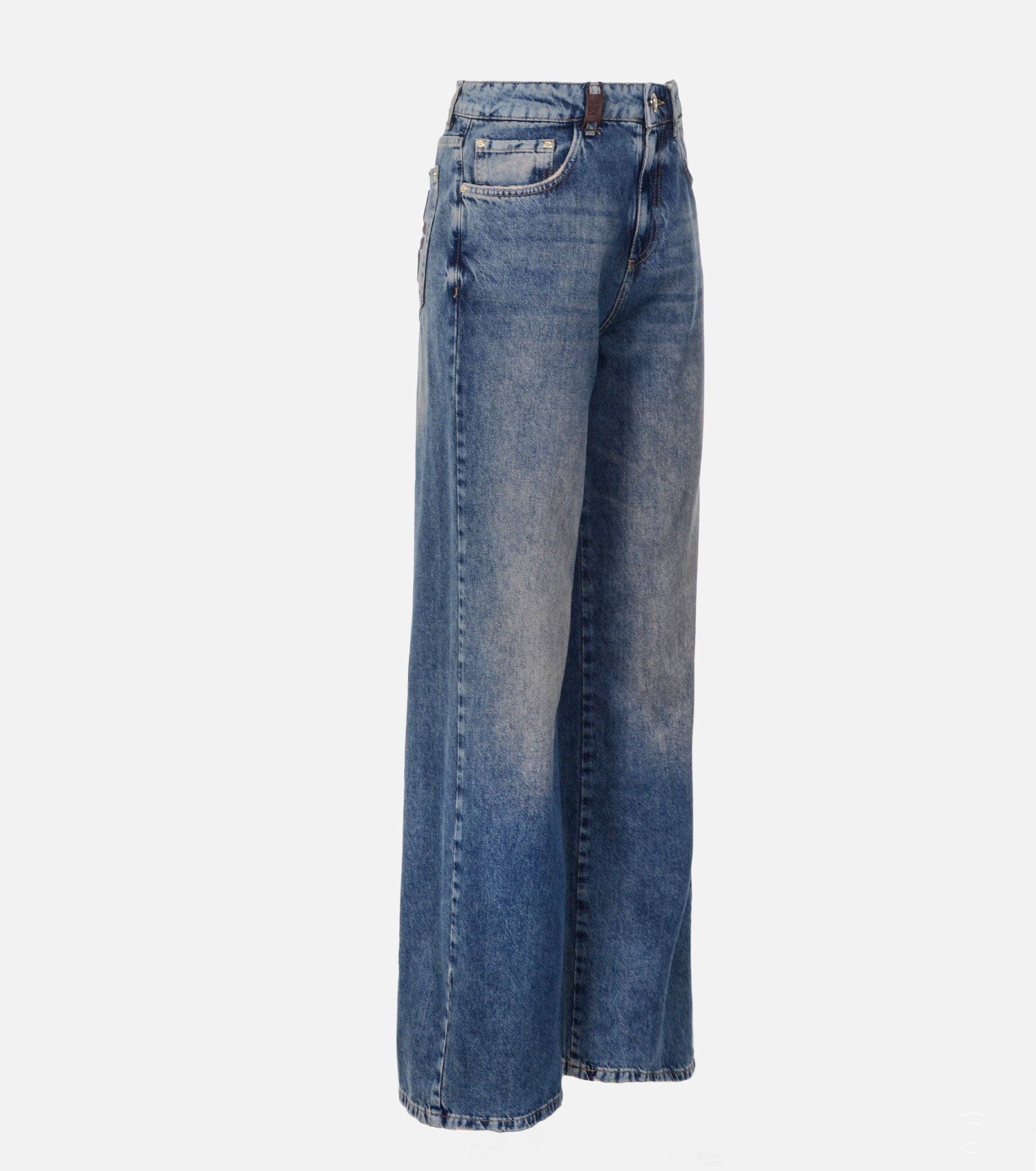 High-Waisted Jeans