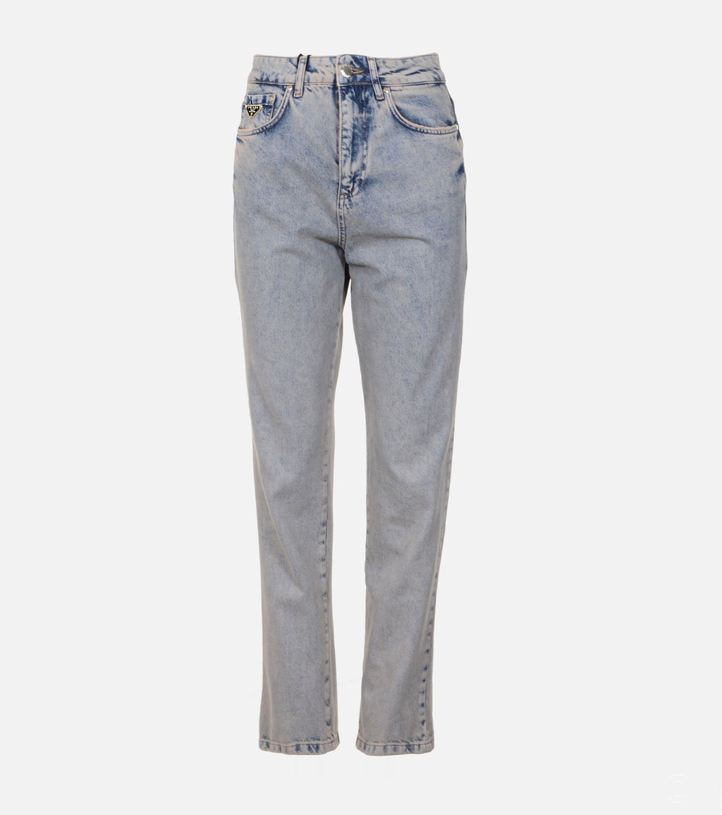 High-Waisted Jeans