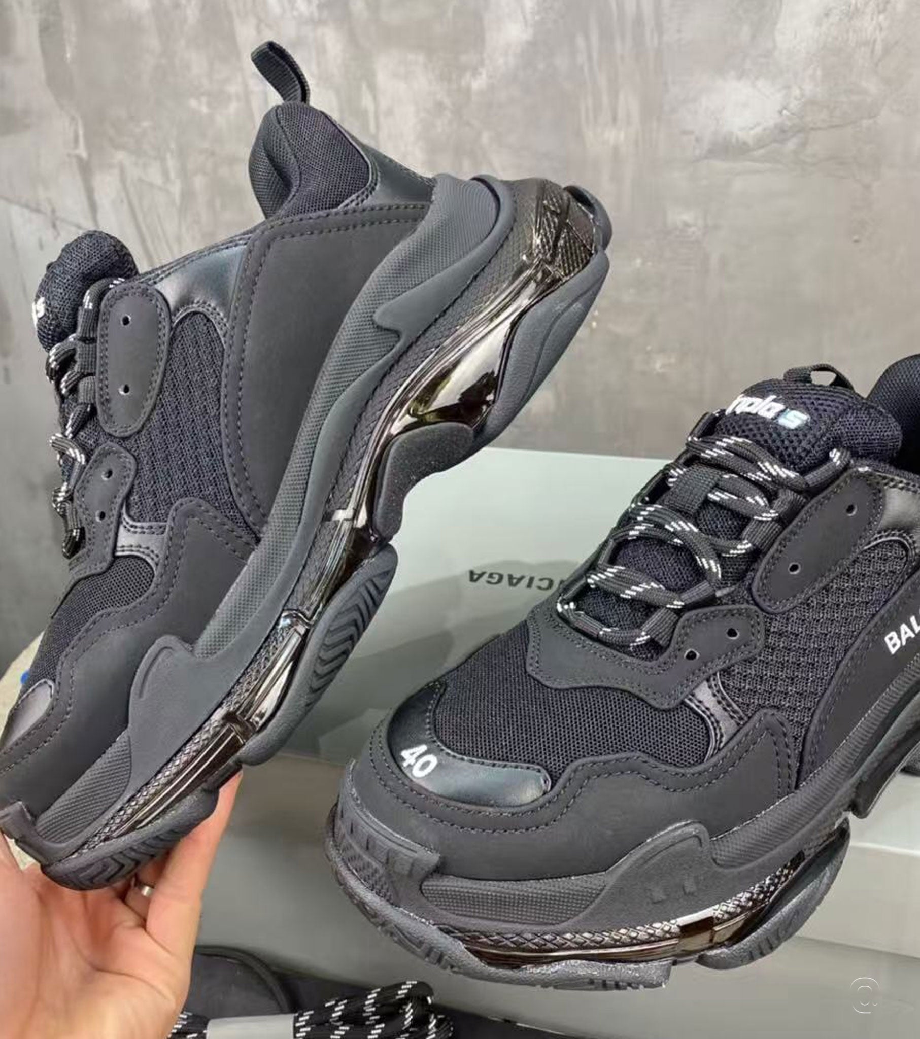 Triple S Sneaker