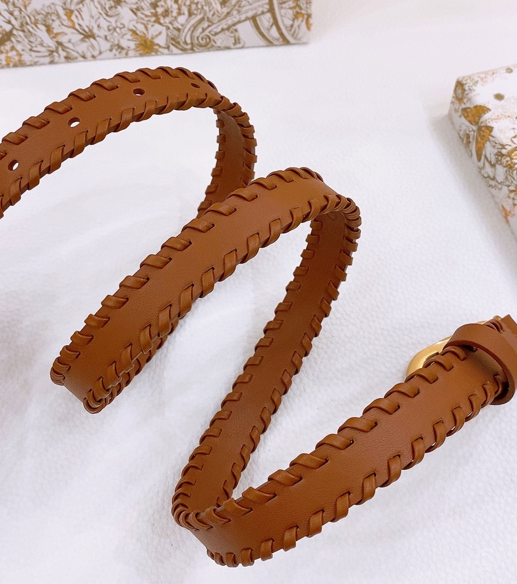 Saddle Belt