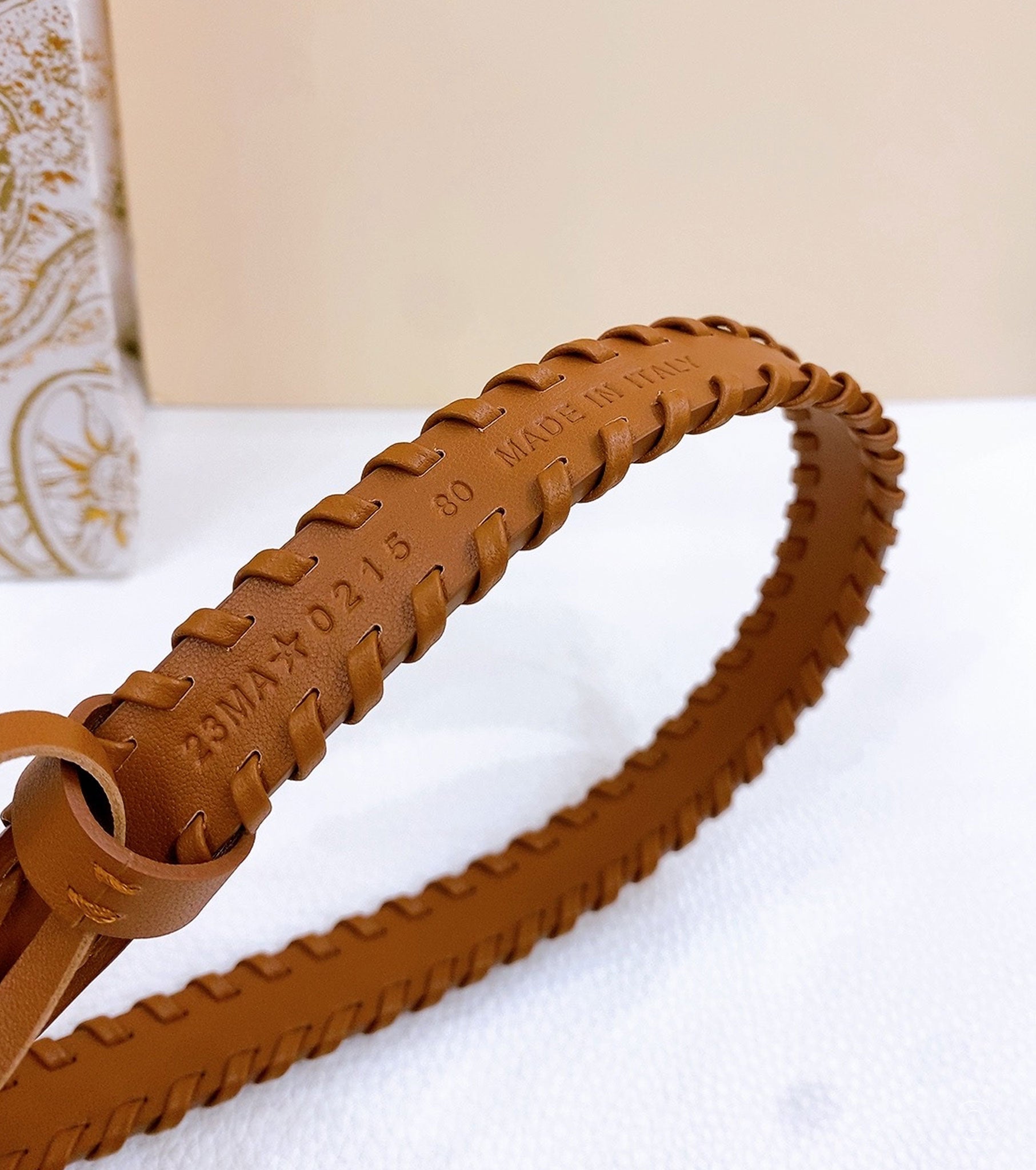 Saddle Belt