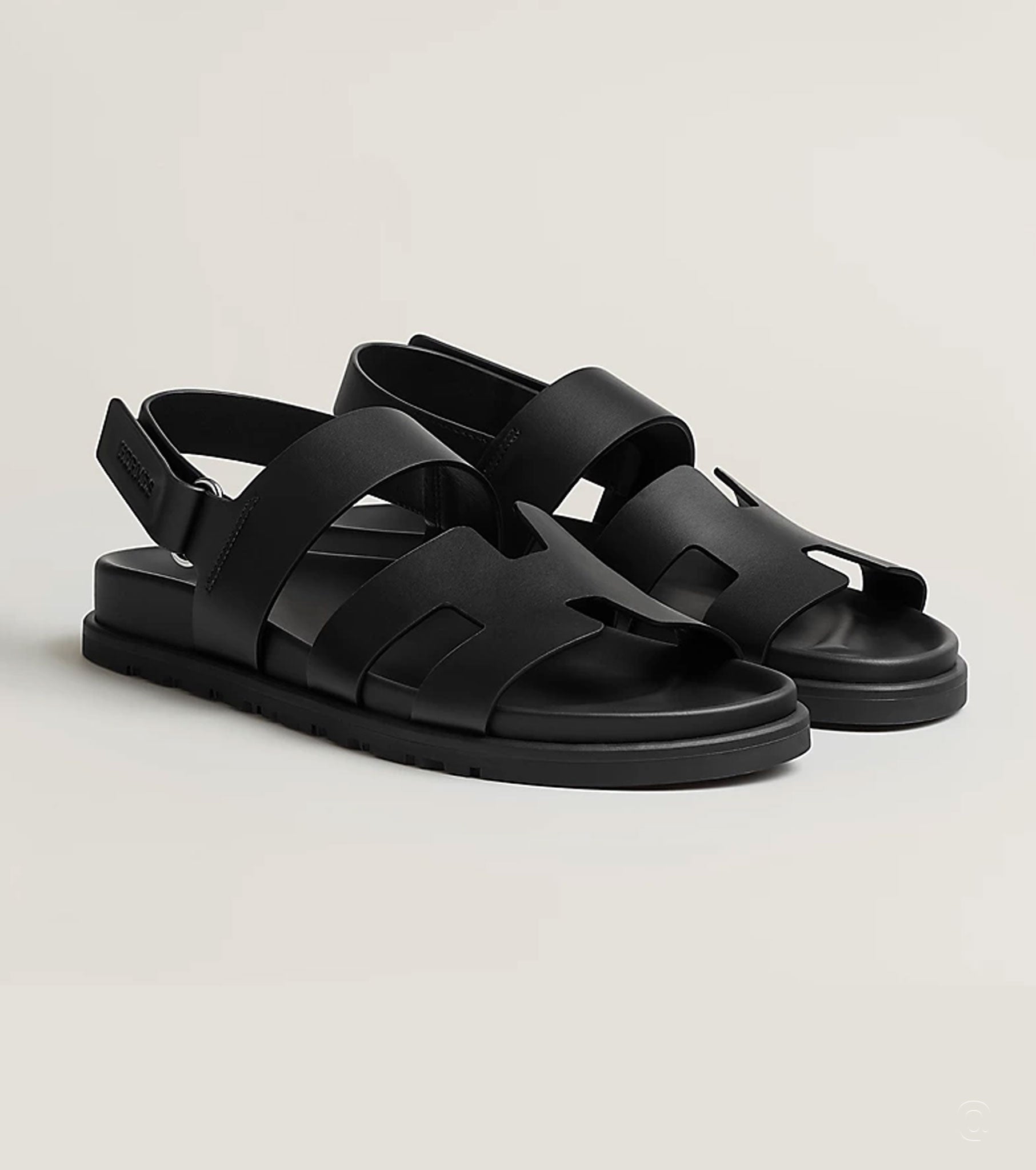 Genius sandal