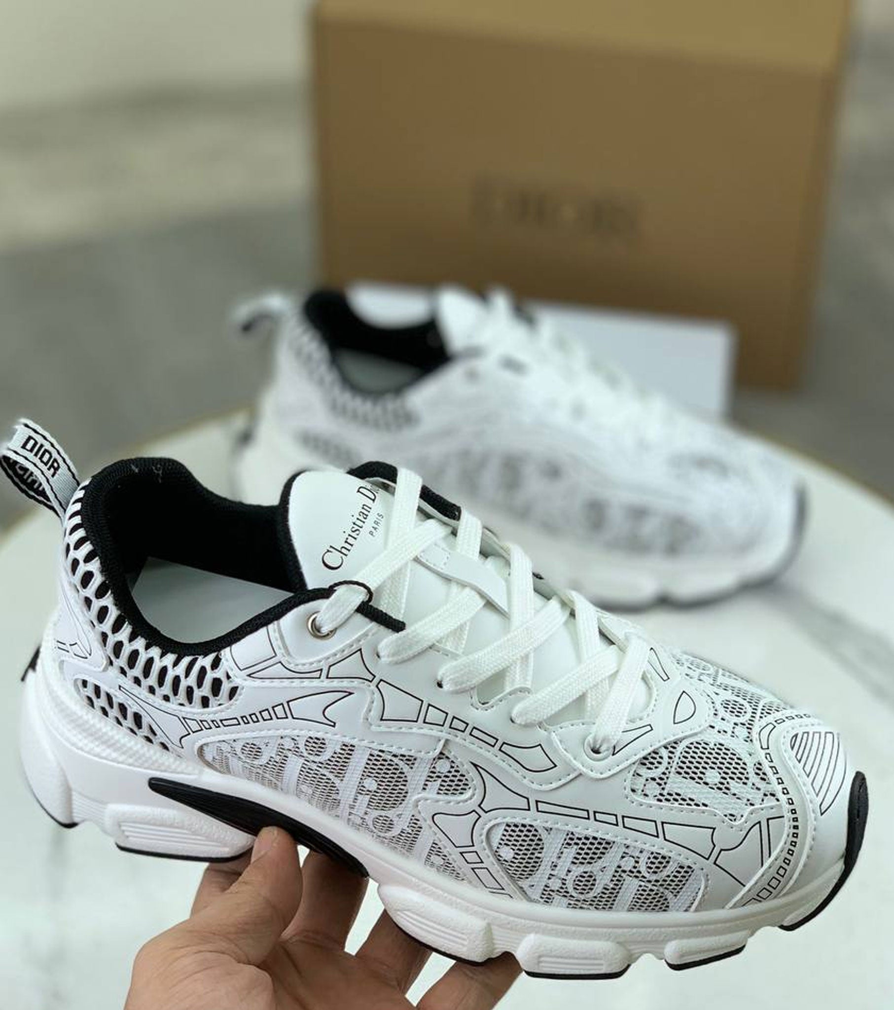 Vibe-sneaker