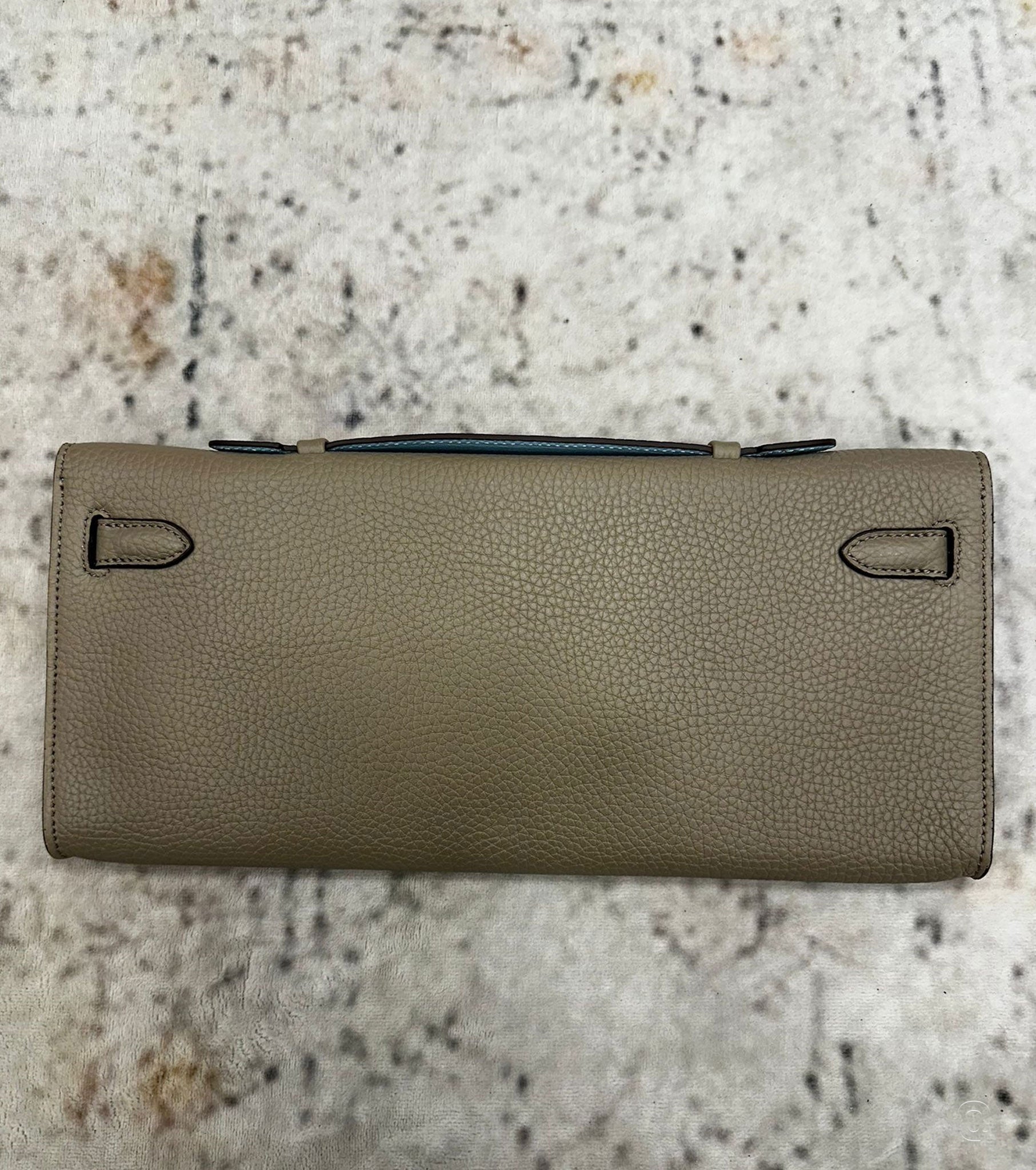 Kelly Cut Clutch