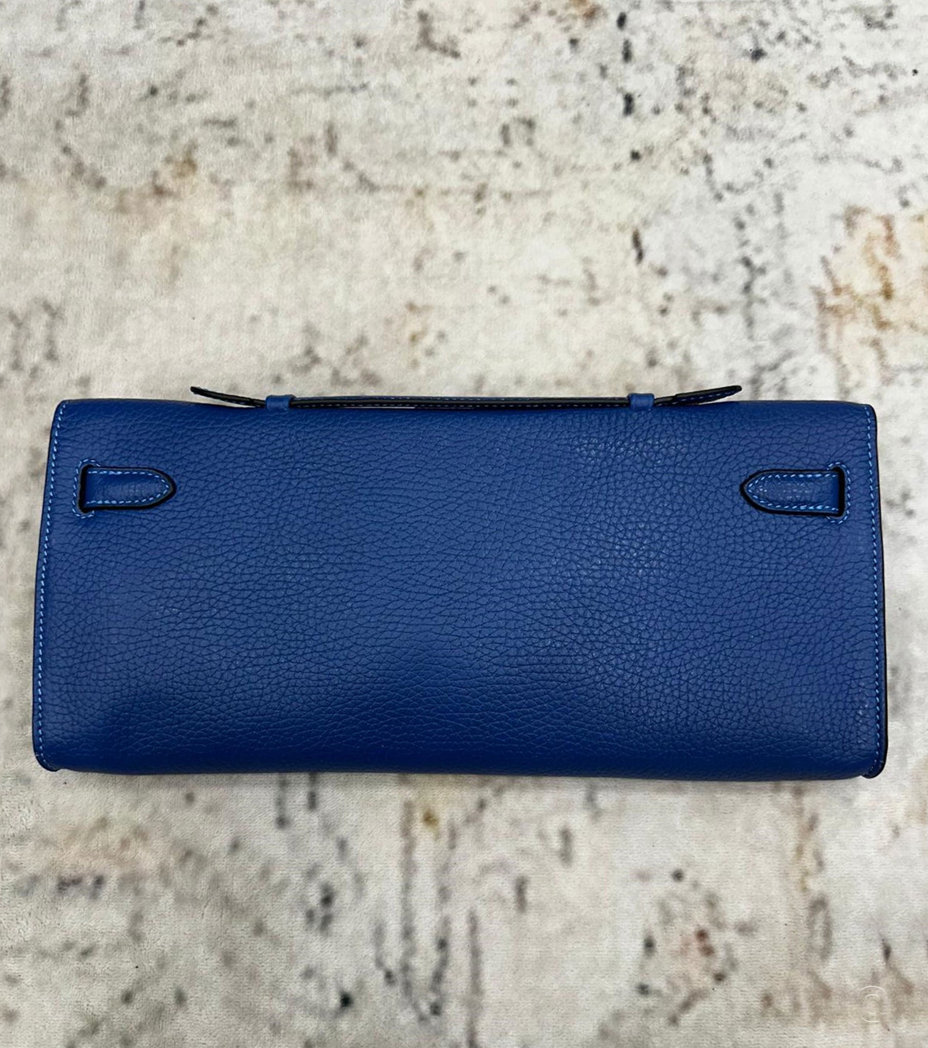 Kelly Cut Clutch