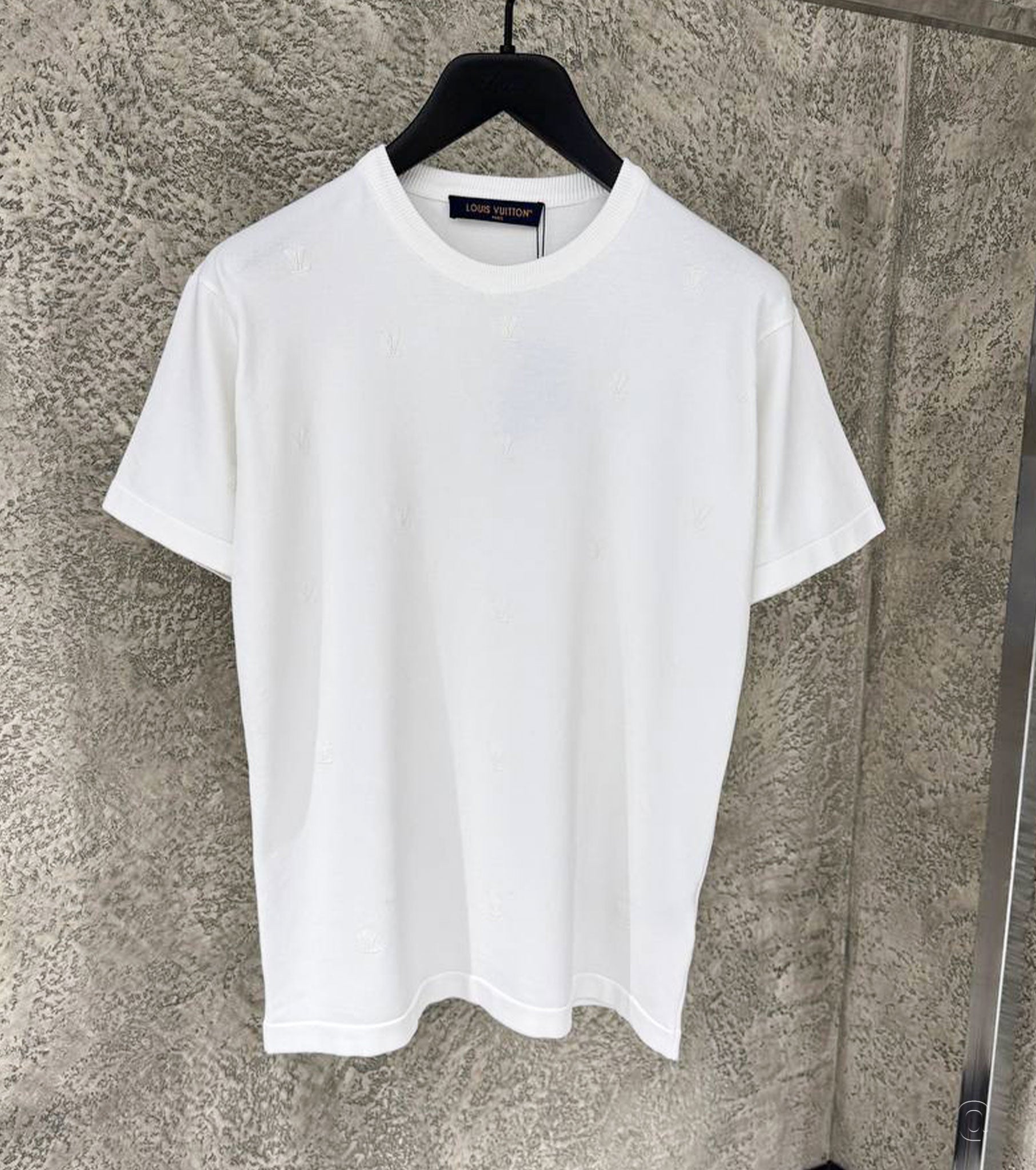 Fine-Knitted T-shirt