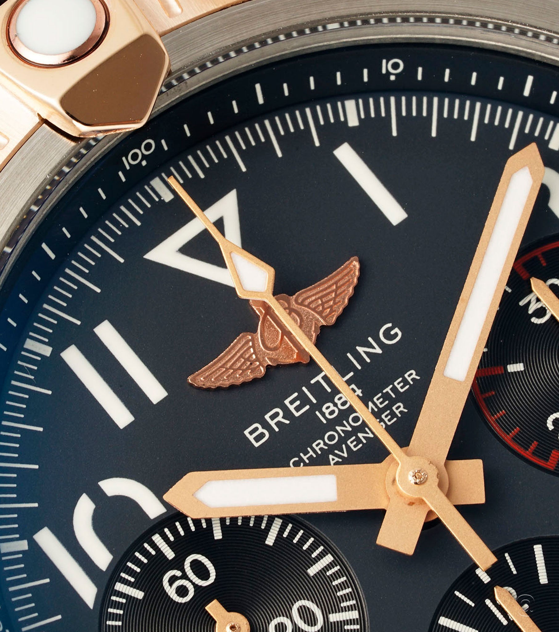 Avenger B01 Chronograph 45