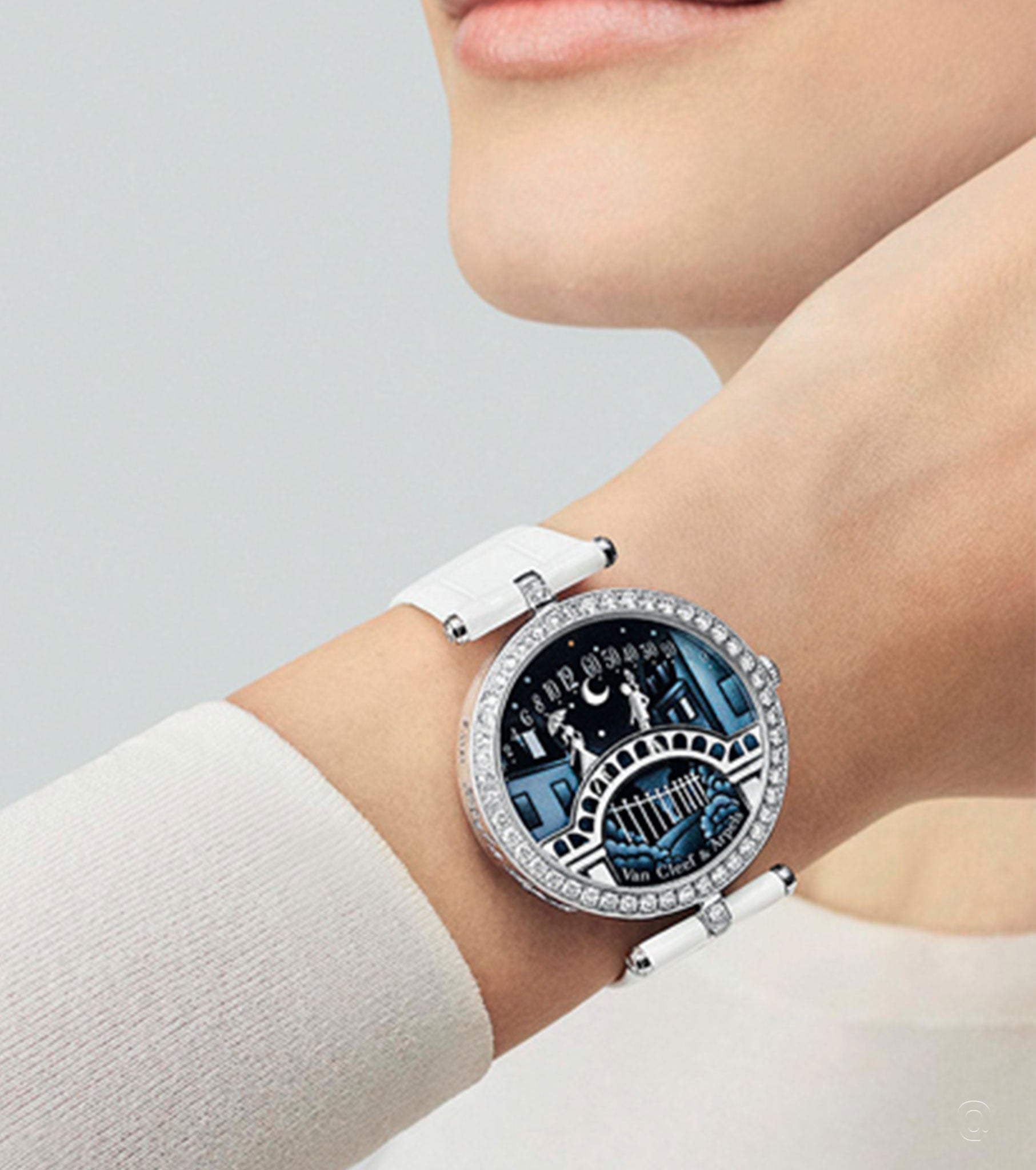 Lady Arpels Pont des Amoureux watch