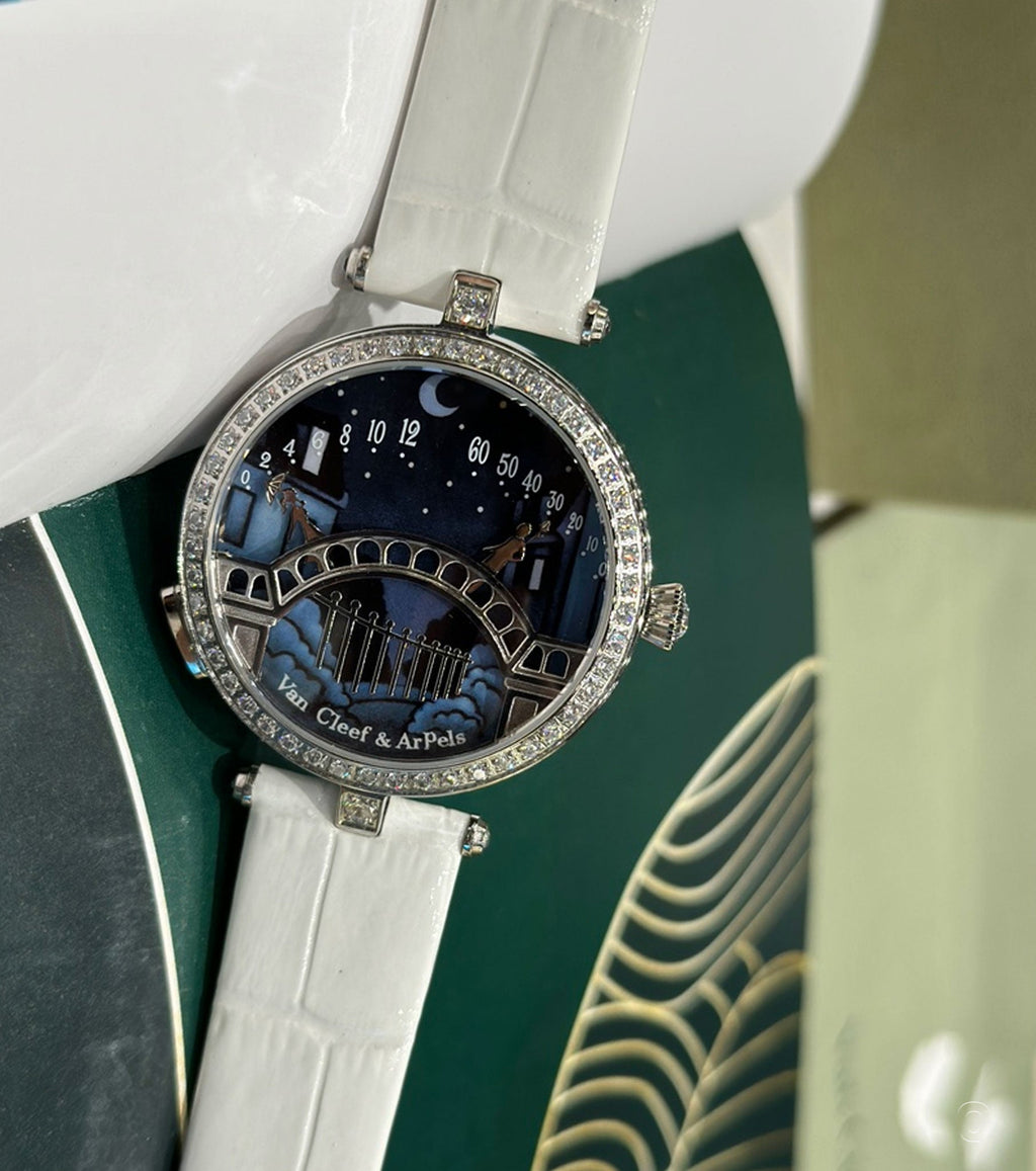 Lady Arpels Pont des Amoureux watch