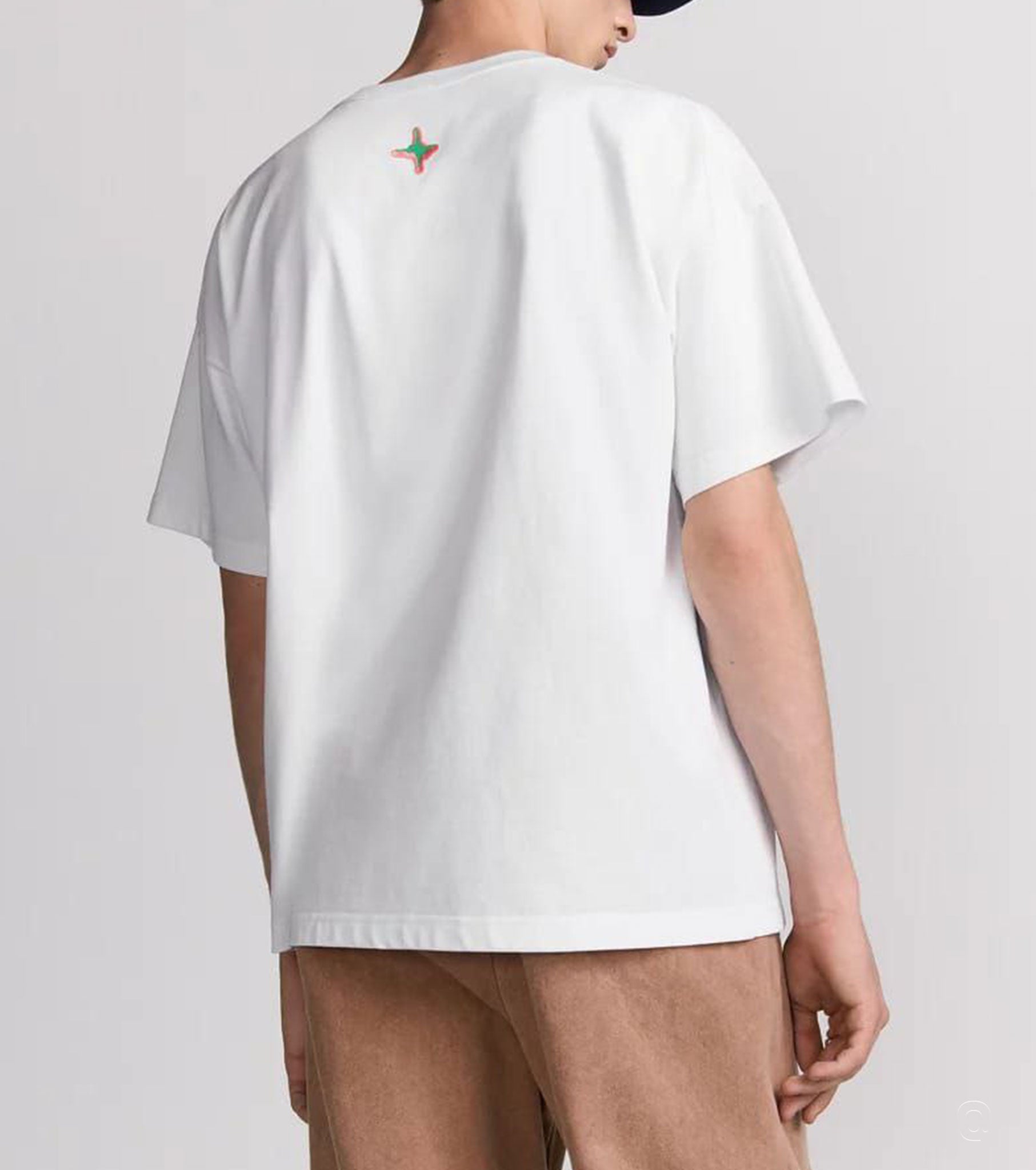 Back of model wear Louis Hamilton T-shirt  - Fashion Dose