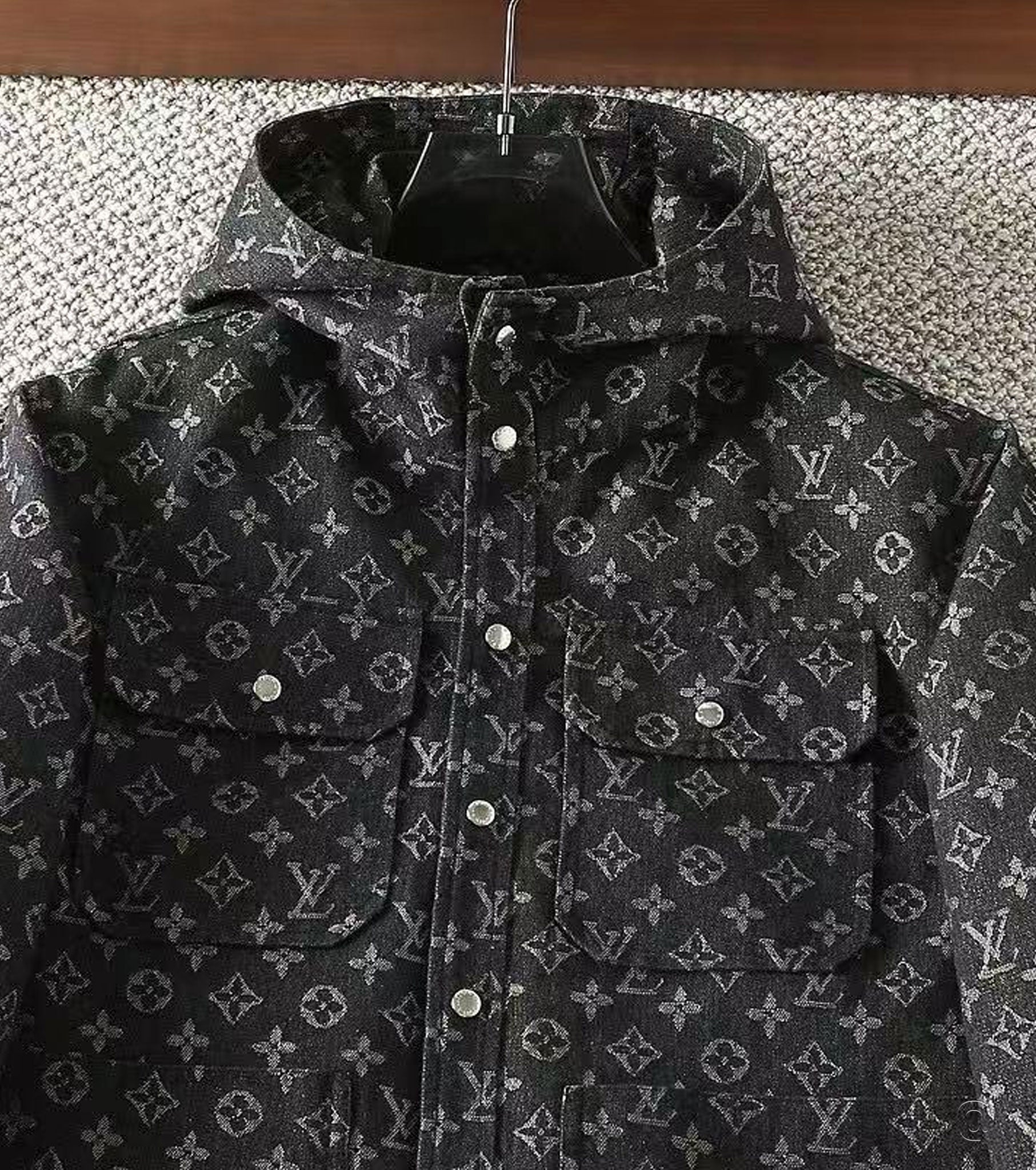 Men Denim Shirt/Jacket