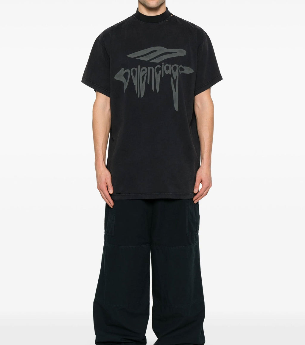 Model wear Black 3B Liquified Unisex T-Shirt - Fashion Dose