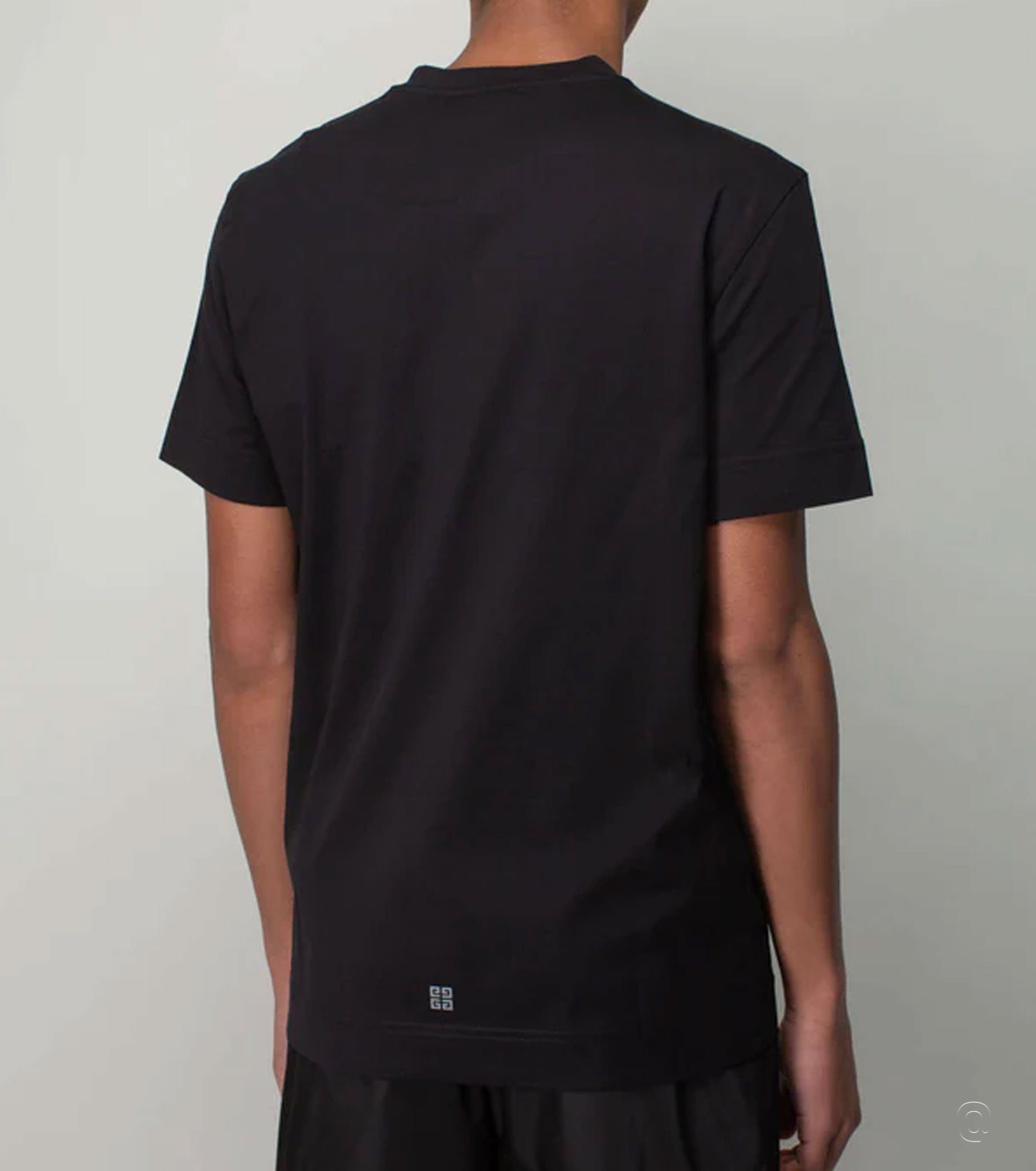 Reflective Logo T-Shirt +1 color