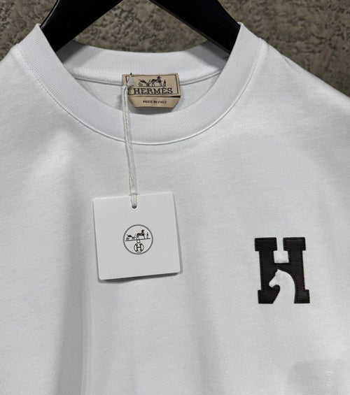 "H'Cheval" t-shirt with leather detail