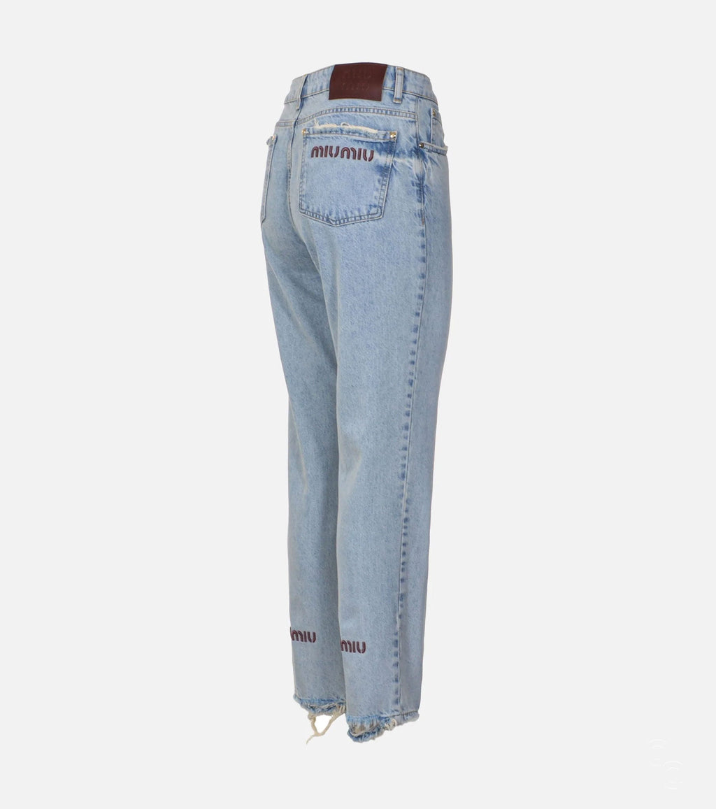 High-waist jeans